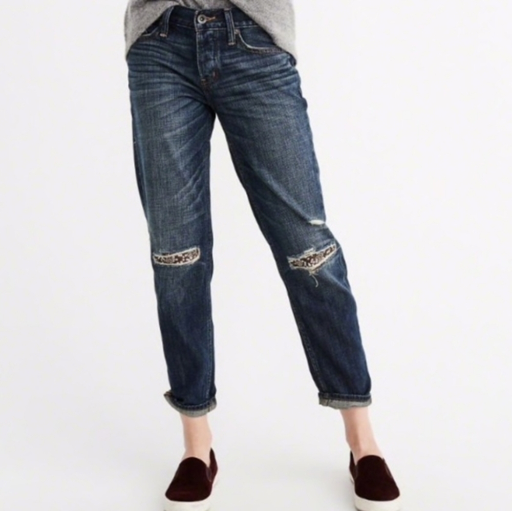 Abercrombie Fitch boyfriend straight sequin Distressed Cropped jeans Size 0 New‎